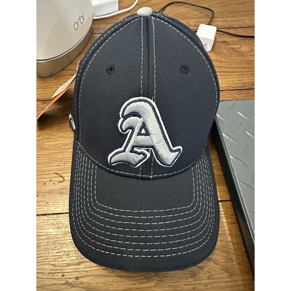 Pukka SF4 navy Baseball Cap With Embroidered "A" And " Rockets" ‎ NWT
